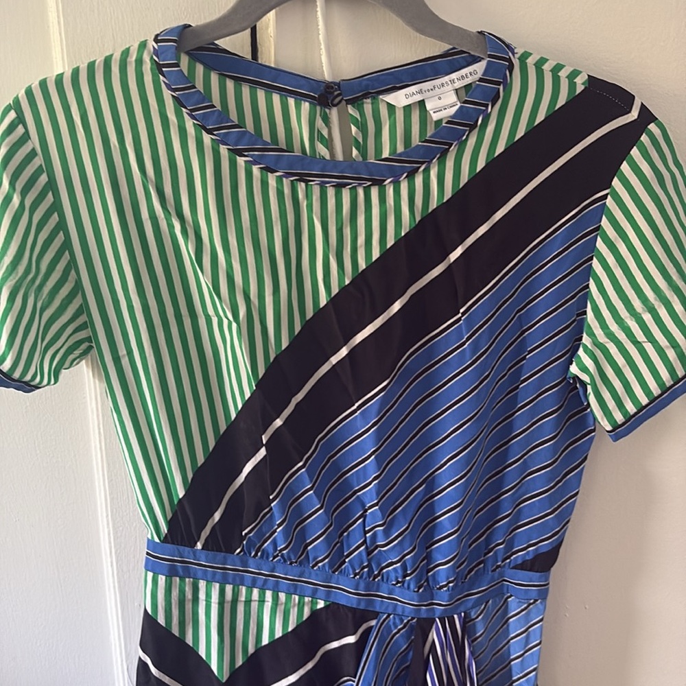 Diane Von Furstenberg Silk Dress - Picture 2 of 4
